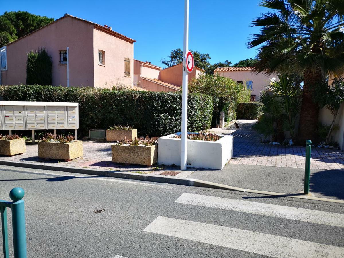 Appartement Sainte-Maxime, Plage De La Nartelle Ngoại thất bức ảnh